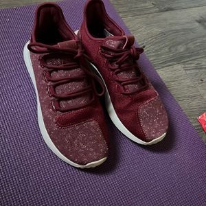 Adidas woman’s sneaker